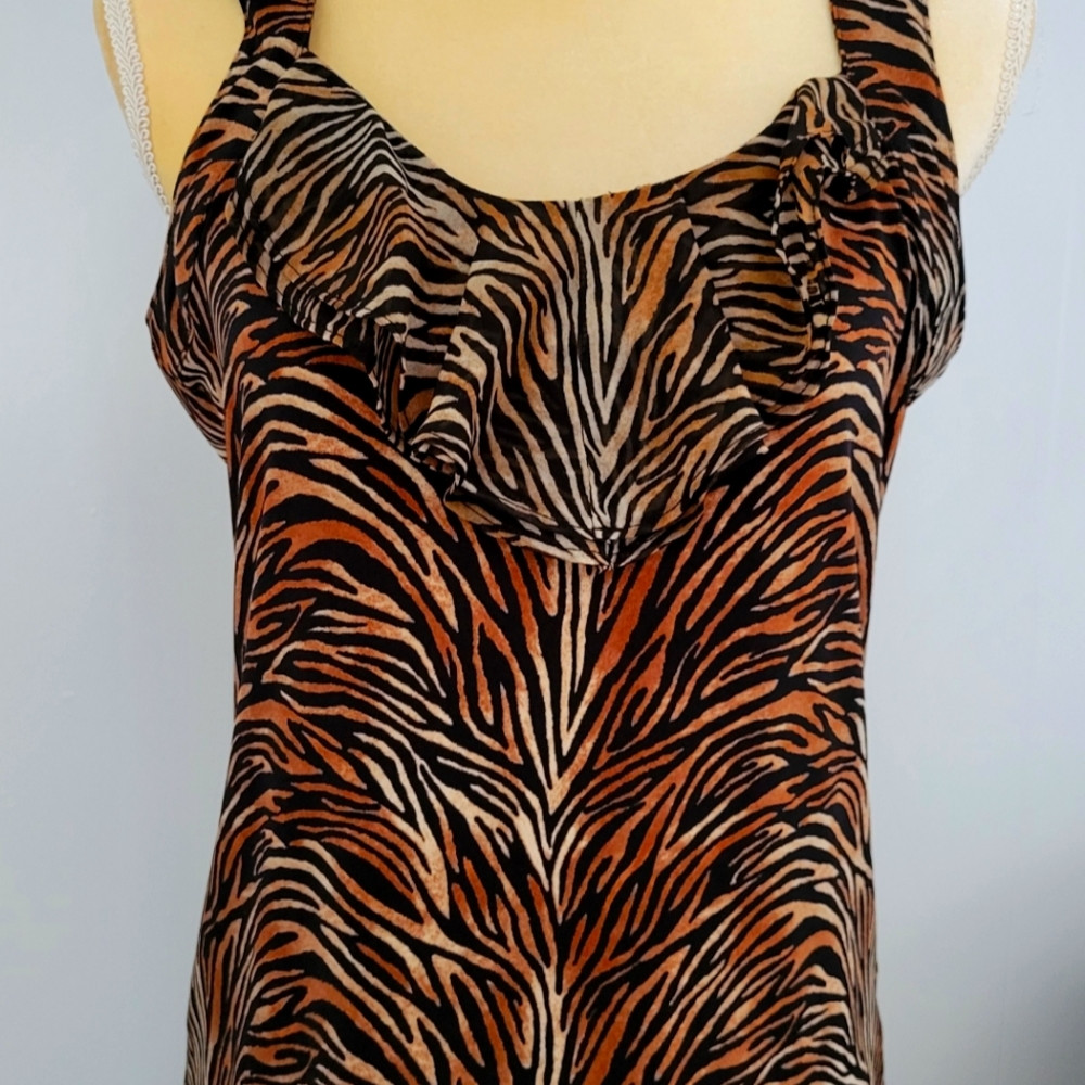 Sleeveless Ruffled Neck White House Black Market